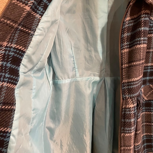 Blue and Gray plaid coat - Picture 11 of 11